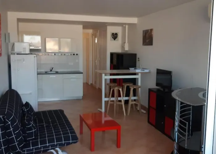 Апартаменти Naturiste Cap D'agde Port Ambonne 239